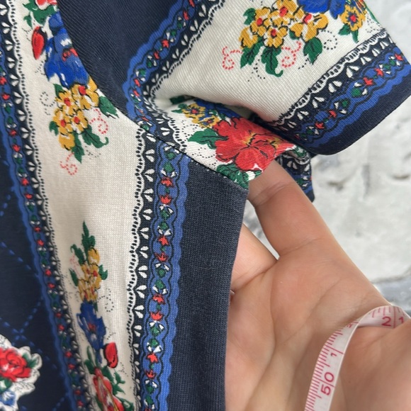 Tory Burch floral patterned Tshirt dress - Picture 9 of 9